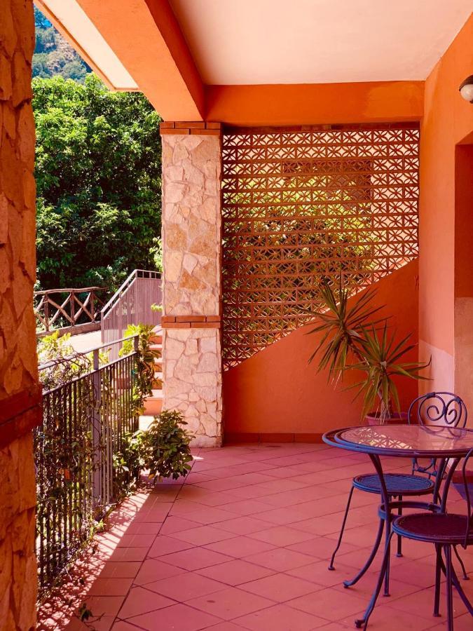 Il Giardino Delle Zagare Villa Calatabiano Ngoại thất bức ảnh