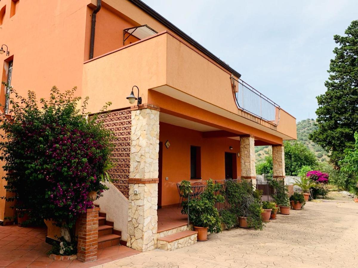 Il Giardino Delle Zagare Villa Calatabiano Ngoại thất bức ảnh